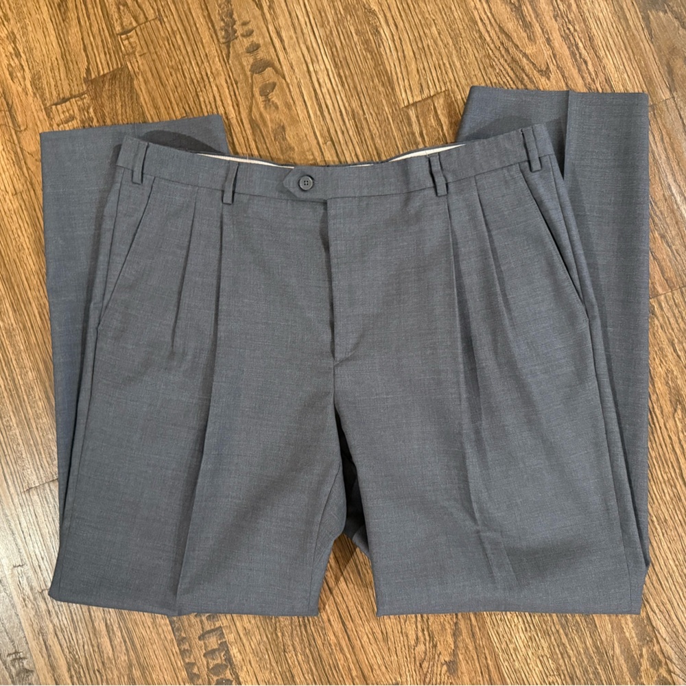 Santorelli Gray Flat Front Shorts Tailored Style